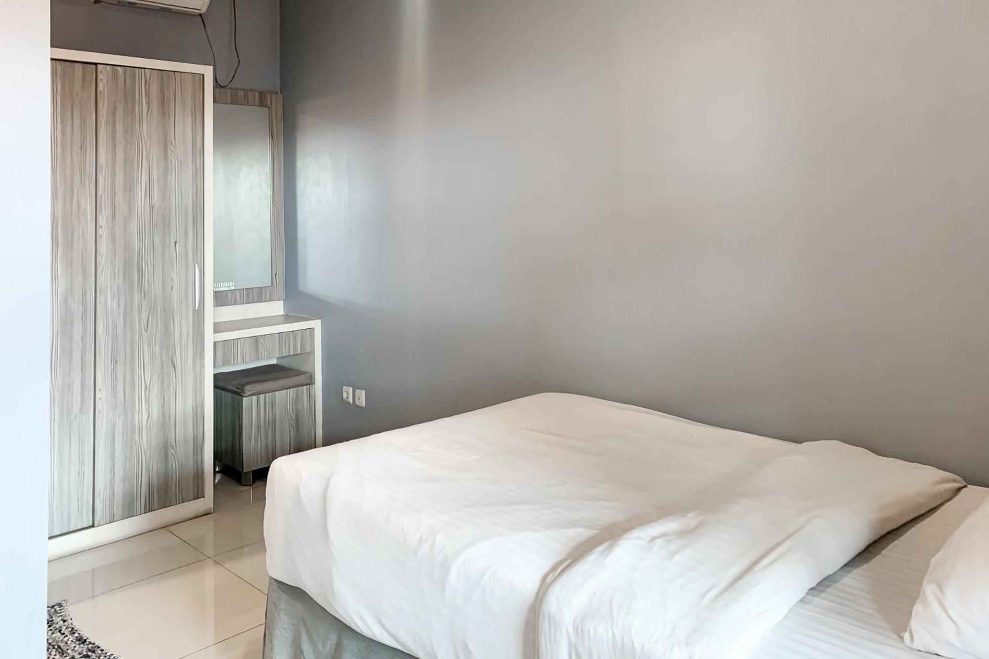 Karins Guesthouse Syariah Redpartner باندونج المظهر الخارجي الصورة