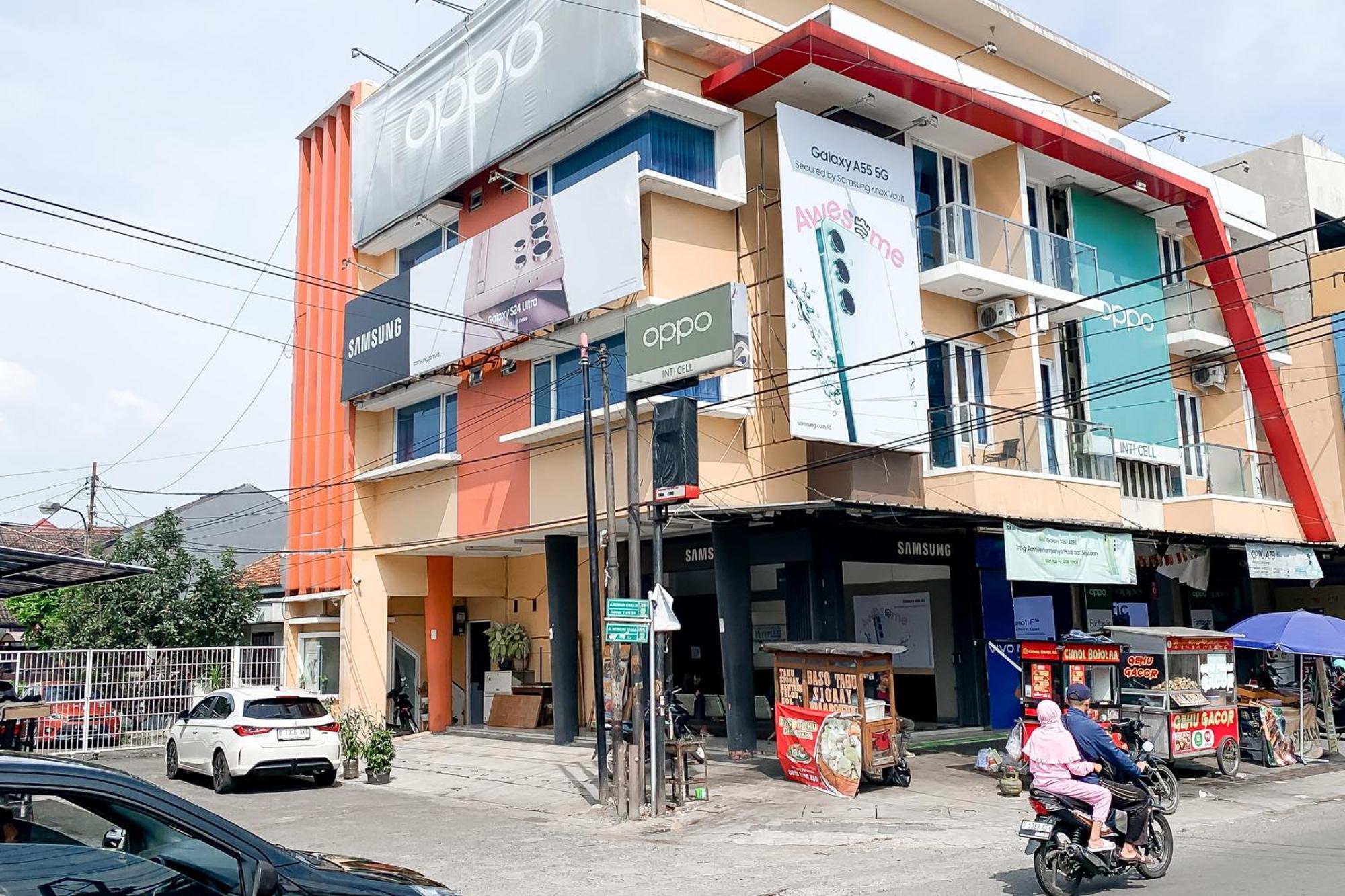 Karins Guesthouse Syariah Redpartner باندونج المظهر الخارجي الصورة